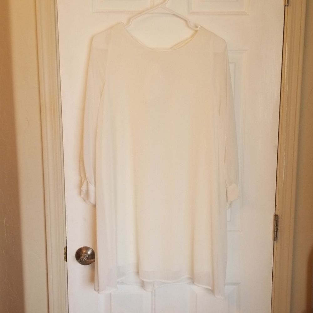 Accents schiffon dress